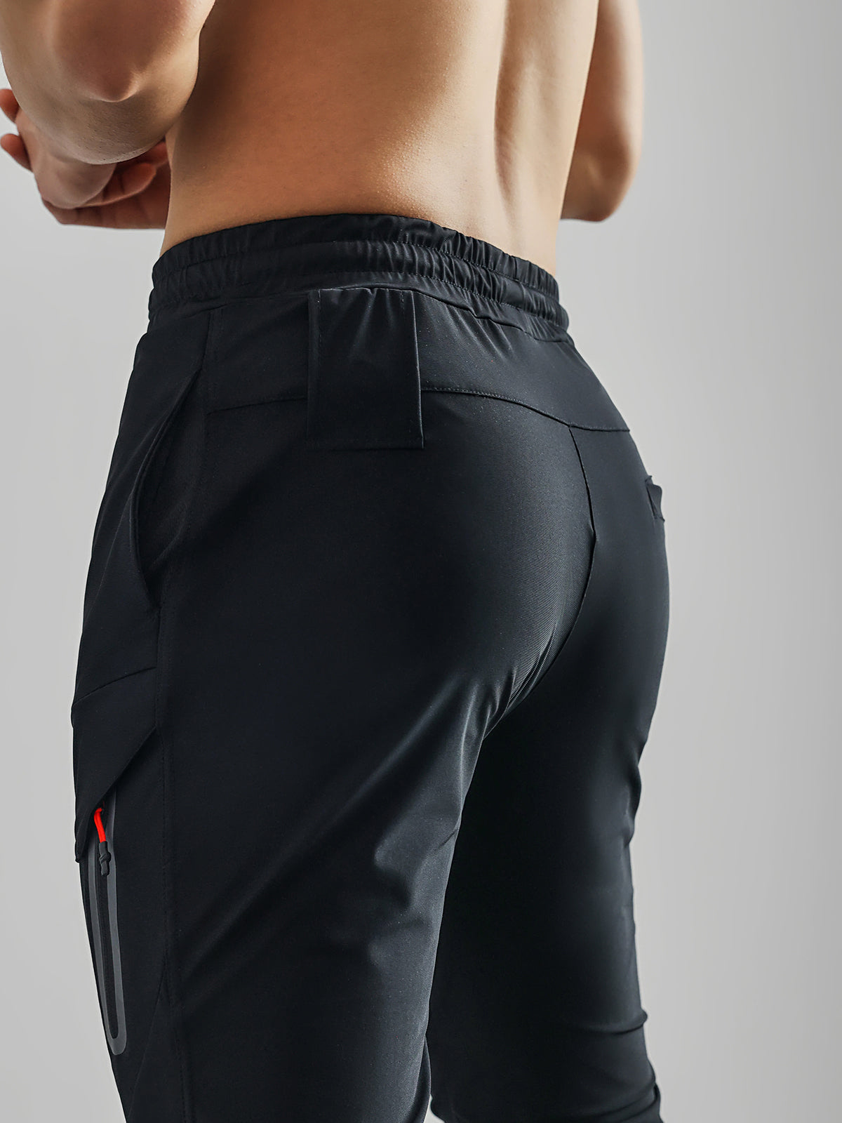 M's Stay Cool High Rib Cargo Jogger Athletic Pants